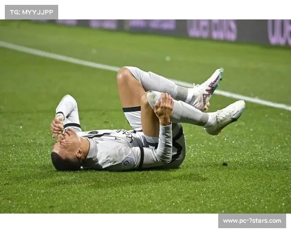 巴黎圣日耳曼球星姆巴佩缺席训练引关注